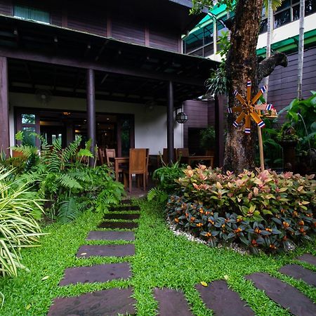 Viang Thapae Resort Chiang Mai Zewnętrze zdjęcie